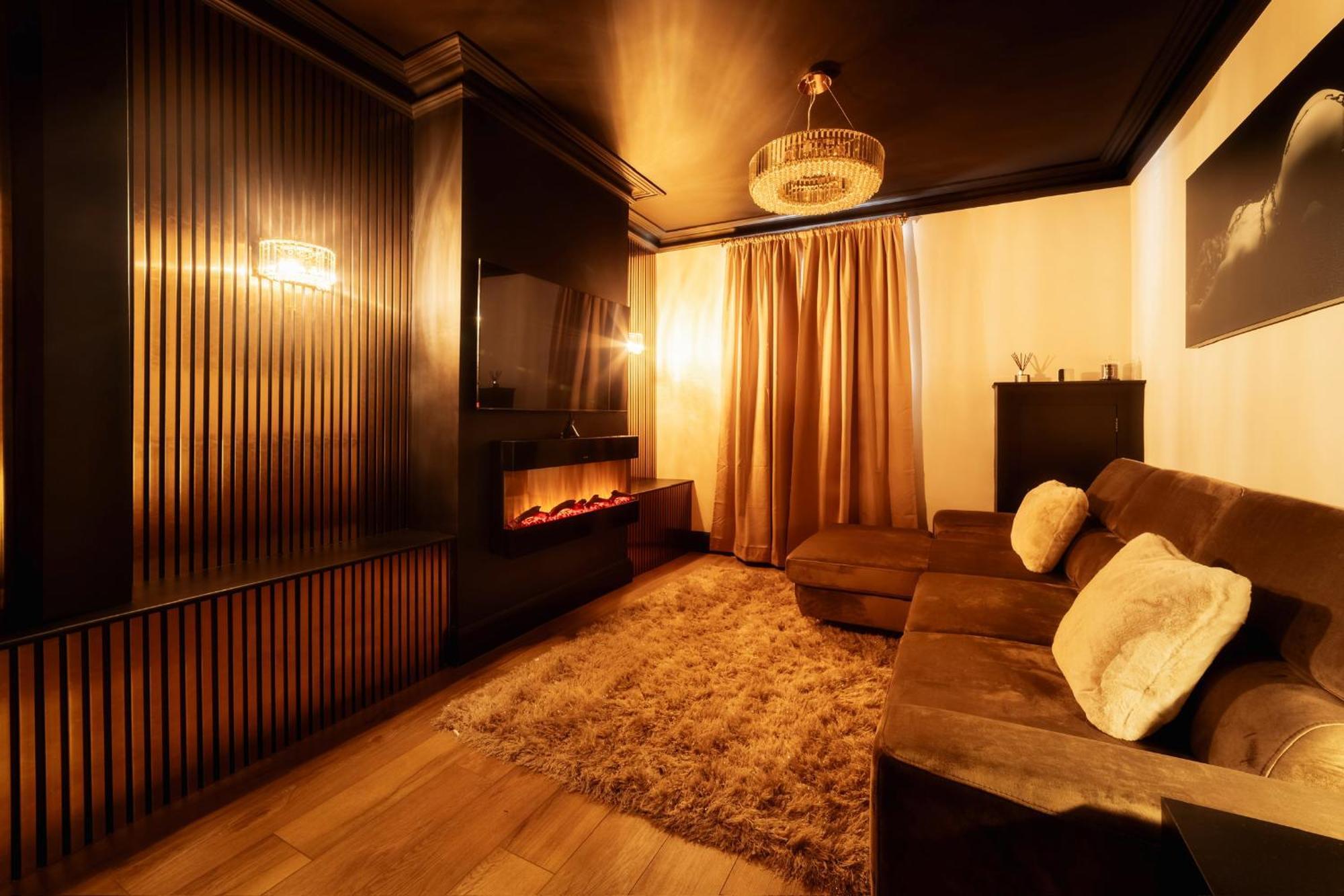 Casa Amor - Kinky Adult Only Stoke-on-Trent المظهر الخارجي الصورة
